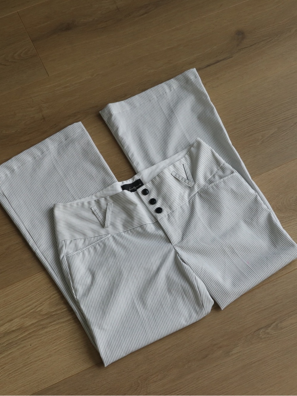 Twenty One White Pinstripe Wide Leg Trouser Pants Size 7